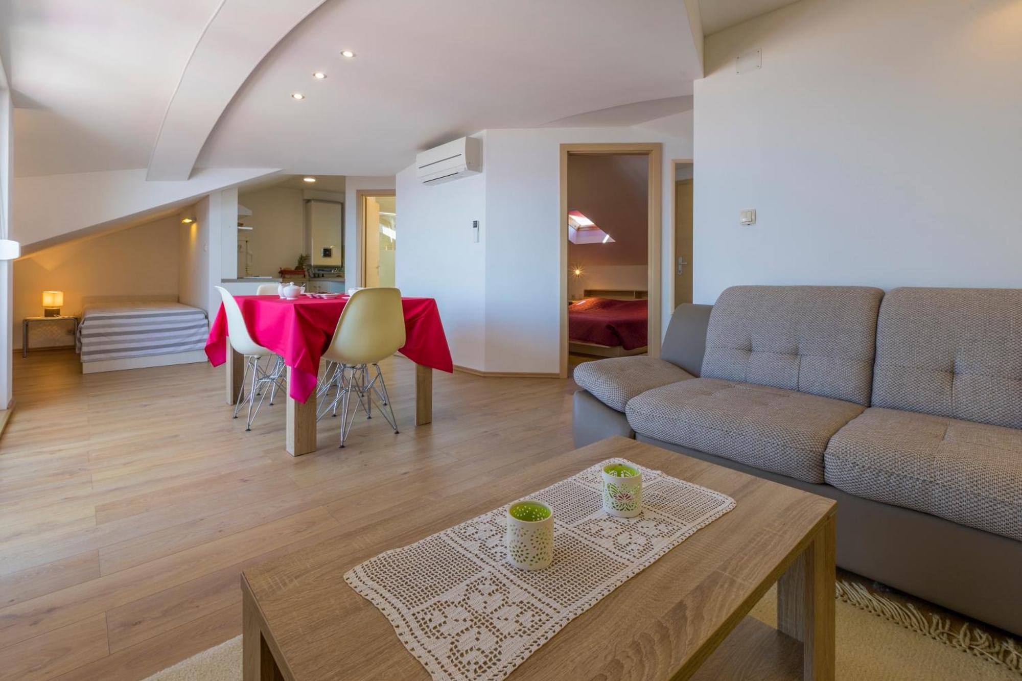 Pavlovic Apartment Криквеница Екстериор снимка