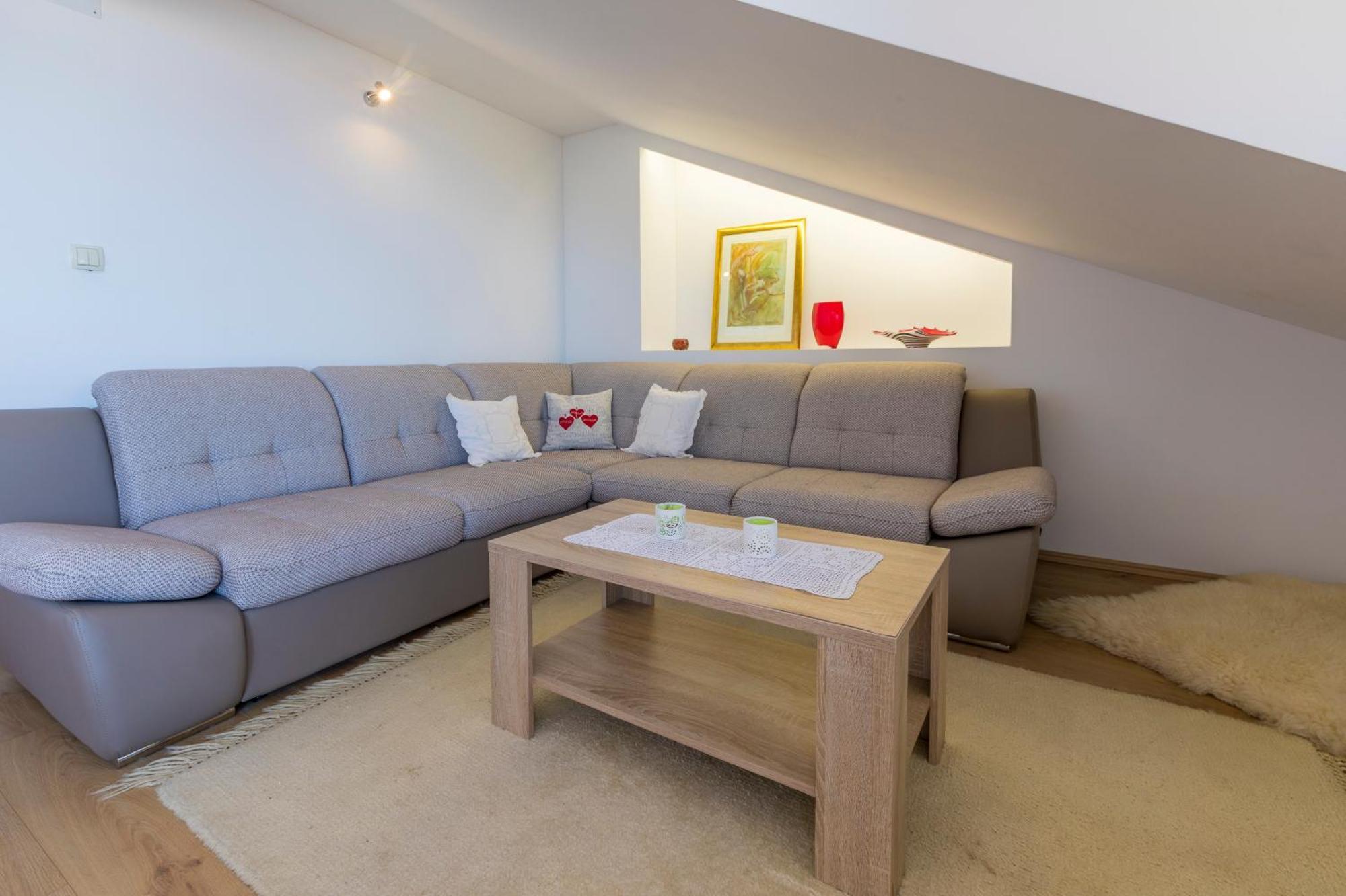 Pavlovic Apartment Криквеница Екстериор снимка